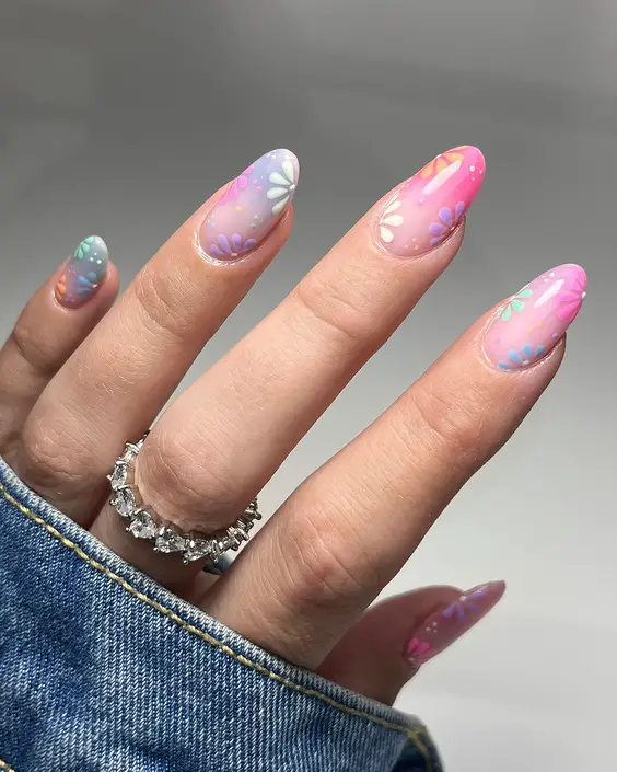 19 Master the Art of Ombre Nails: A Guide to Stunning Gradient Designs