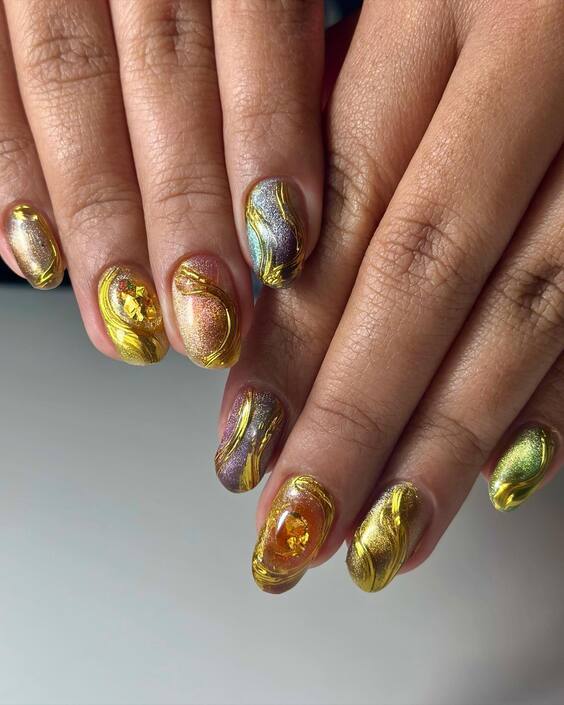 21 Fall Nail Designs: Top Trends for Stylish Autumn Manicures