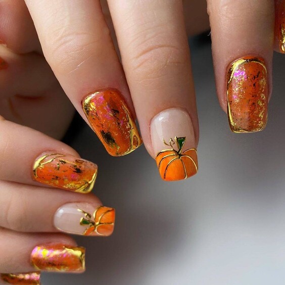 20 Stunning Fall Halloween Nails 2024: Trendy Designs for a Spooky Season