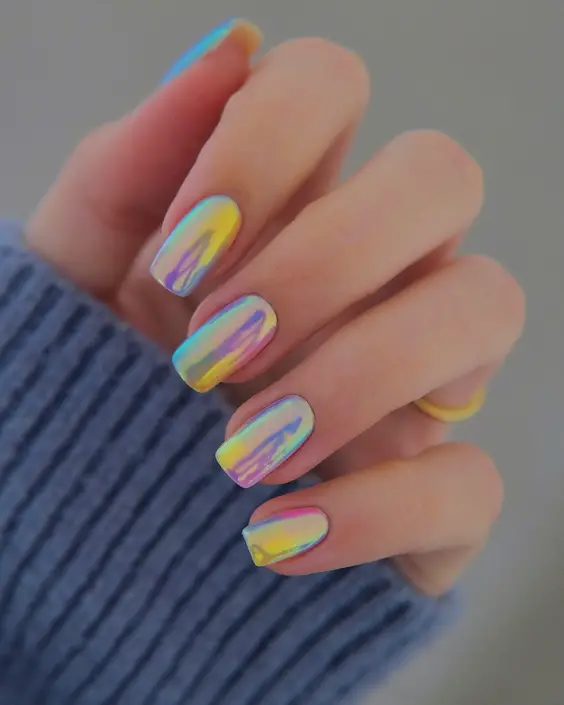 21 Stunning Chrome Nail Colors: Transform Your Nails with Trendy DIY Designs