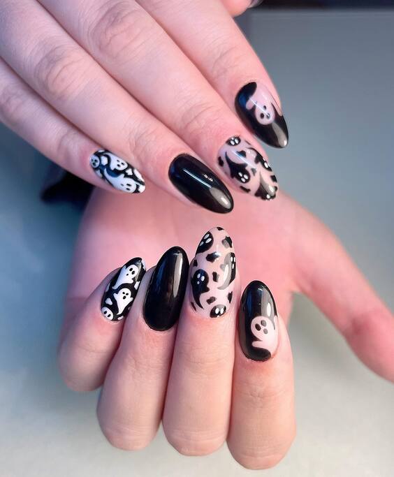 20 Stunning Fall Halloween Nails 2024: Trendy Designs for a Spooky Season