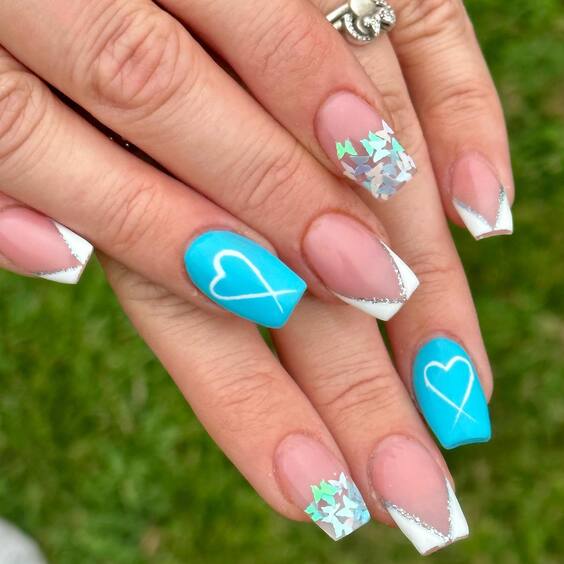 21 Stunning Butterfly Acrylic Nails: Discover Chic & Whimsical Designs!