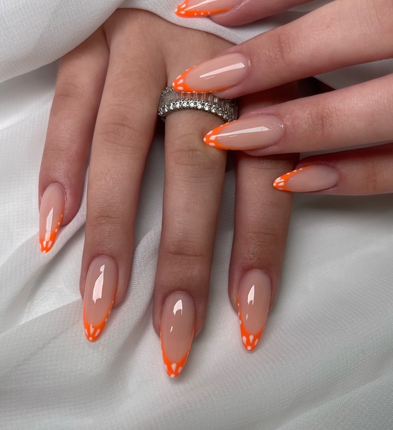 22 Elegant Fall Birthday Nails: Top Styles for Your Special Day!