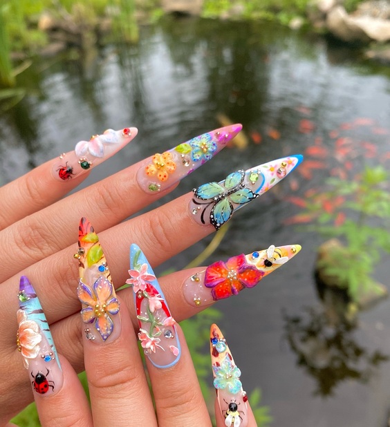 22 Fall Flowers Nail Art 2024: Chic Designs for Every Occasion