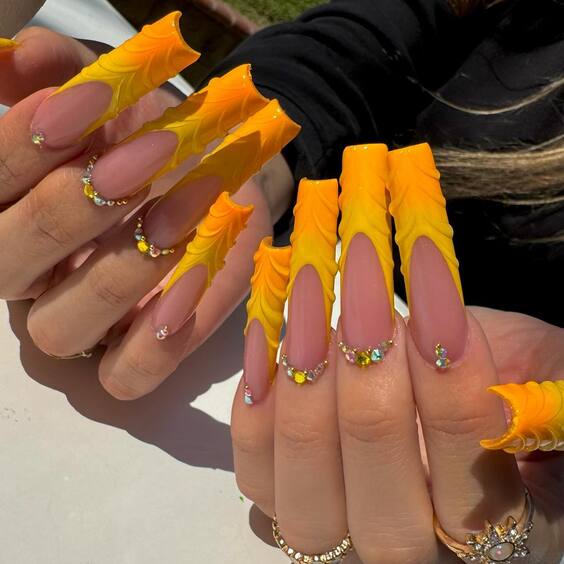 23 Top Acrylic Nail Colors for Every Season: Summer, Fall, Winter, and Spring Designs