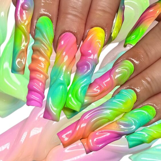 19 Master the Art of Ombre Nails: A Guide to Stunning Gradient Designs