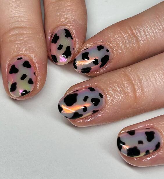 23 Trendy Short Fall Acrylic Nails: Explore Top Designs!