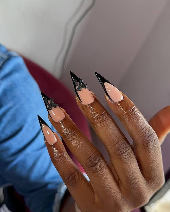 21 Vibrant Fall Nail Designs for Dark Skin 2024: Trendy & Bold Styles