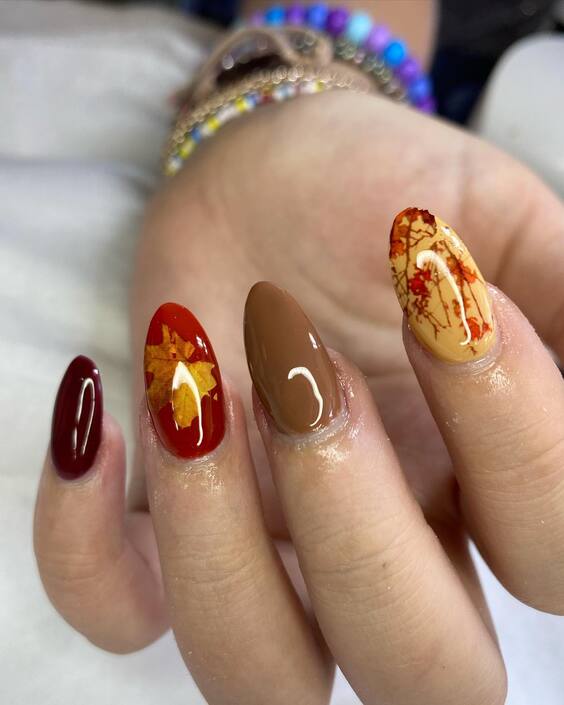 21 Autumn 2024 Acrylic Nails: Explore Top Trends in Nail Art Design