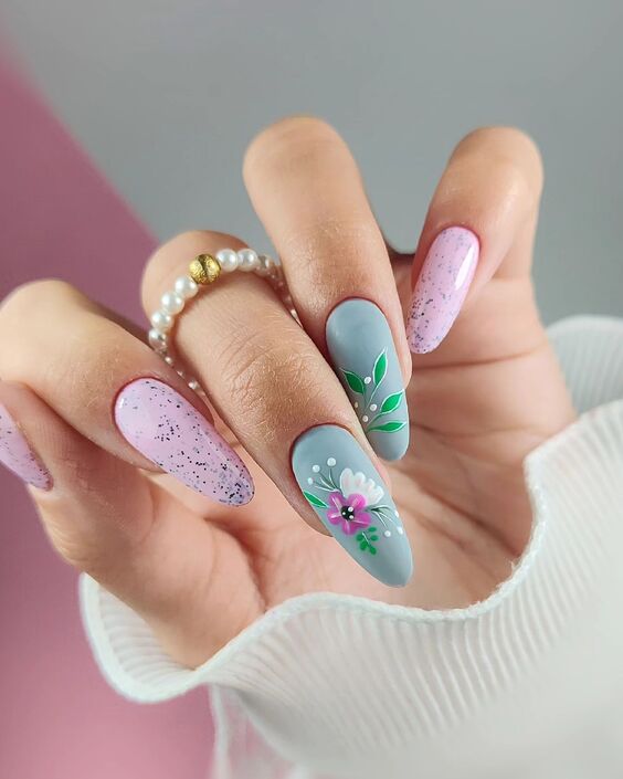 22 Fall Flowers Nail Art 2024: Chic Designs for Every Occasion