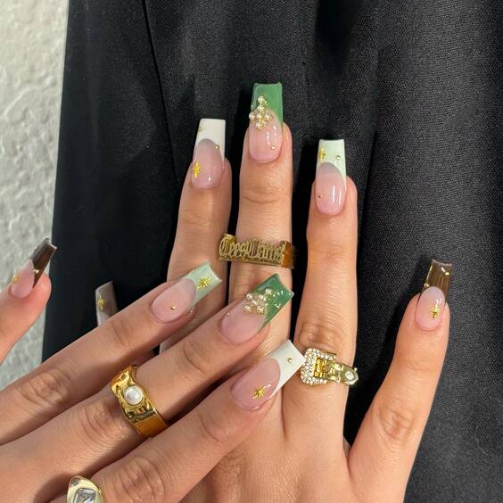 21 Light Fall Nail Colors: Elegant & Trendy Manicure Ideas for Light Skin