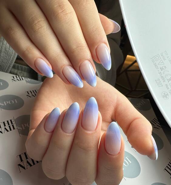 19 Master the Art of Ombre Nails: A Guide to Stunning Gradient Designs