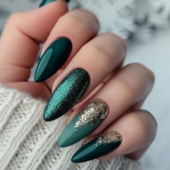 21 Explore Fall Sparkle Nails: Top Designs with Glitter & Elegance