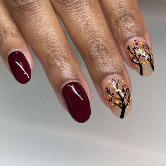 19 Autumn Nail Art: Discover Stunning Fall Tree Designs