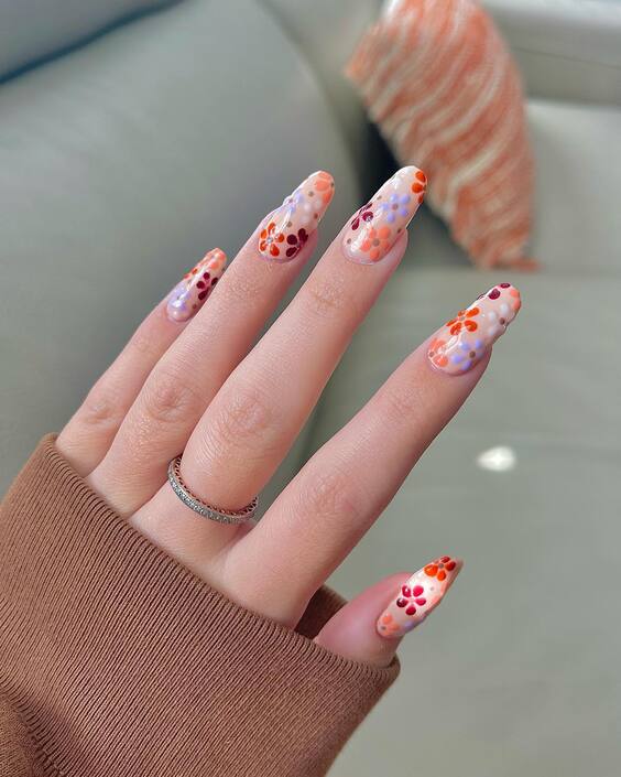 22 Explore Stunning Fall Themed Nails: Designs, Ideas, and Tips for Autumn