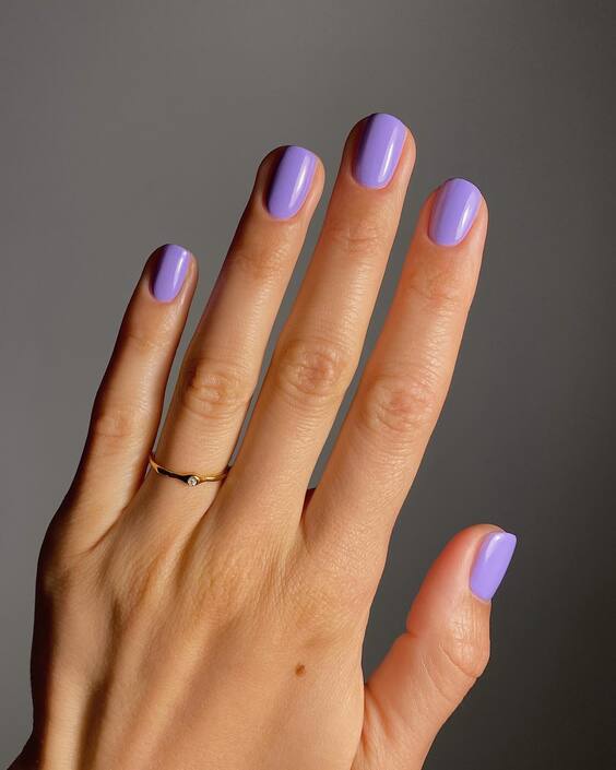 20 Stunning Nail Colors for Every Season: From Bright Neon to Subtle Pastels