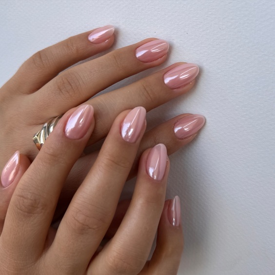 21 Stunning Chrome Nail Colors: Transform Your Nails with Trendy DIY Designs