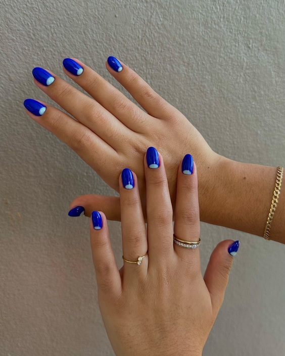 23 Trendy Short Fall Acrylic Nails: Explore Top Designs!