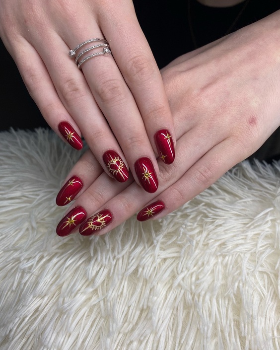 23 Stunning Burgundy Fall Nails: Elegant Designs for Autumn