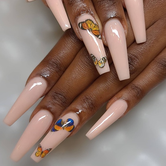 21 Stunning Butterfly Acrylic Nails: Discover Chic & Whimsical Designs!