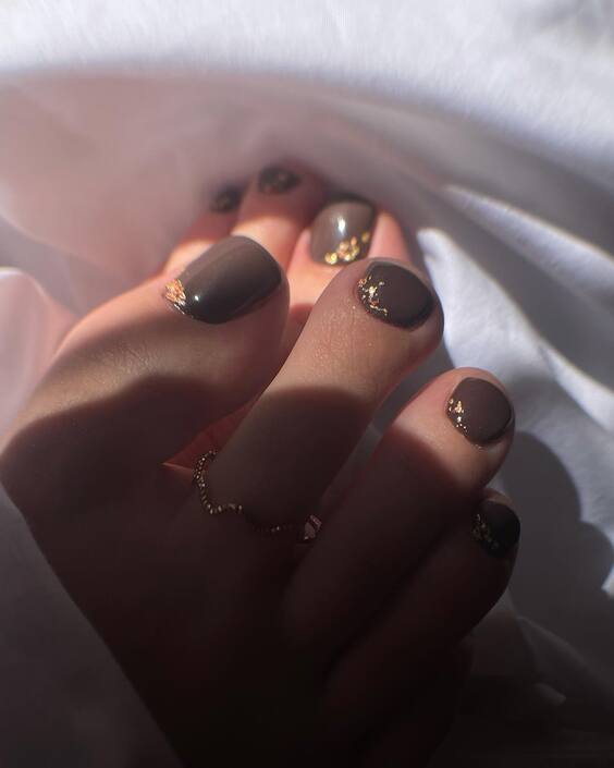 20 Fall Toe Nail Art Designs: Explore Seasonal Style & Color Trends