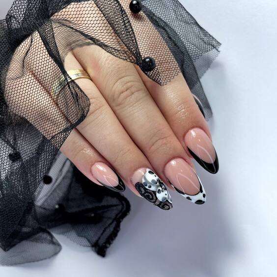 21 Autumn 2024 Acrylic Nails: Explore Top Trends in Nail Art Design