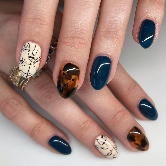 20 Must-Try Fall Nail Designs: Monarch Motifs to Marble Details