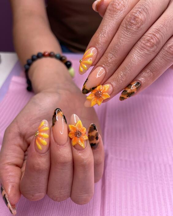 21 Stunning Fall Sunflower Nail Designs for a Seasonal Refresh