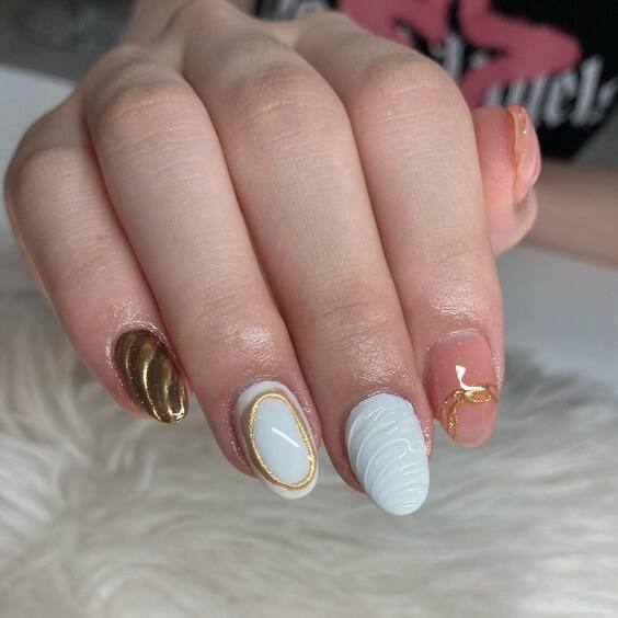 23 Trendy Short Fall Acrylic Nails: Explore Top Designs!