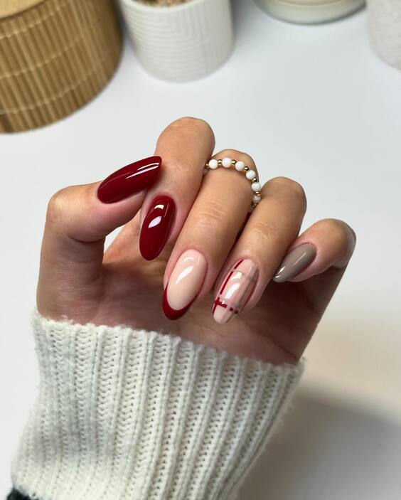 23 Stunning Burgundy Fall Nails: Elegant Designs for Autumn