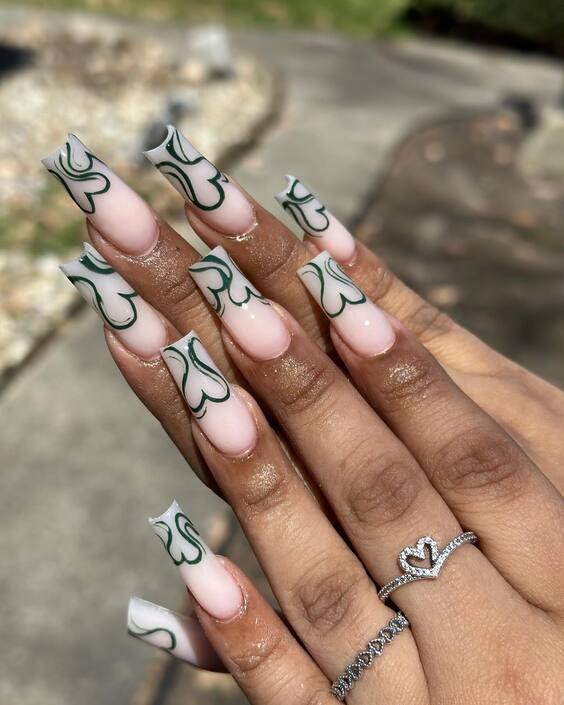 22 Elegant White Fall Nail Designs for a Chic Autumn Look