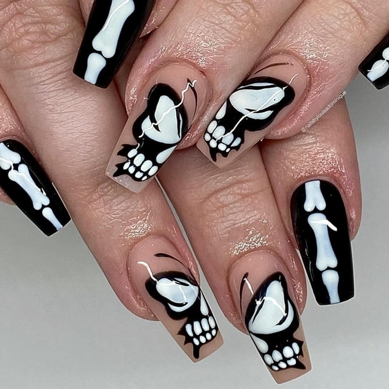 21 Autumn 2024 Acrylic Nails: Explore Top Trends in Nail Art Design