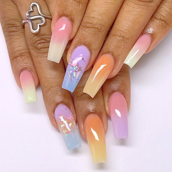 19 Master the Art of Ombre Nails: A Guide to Stunning Gradient Designs