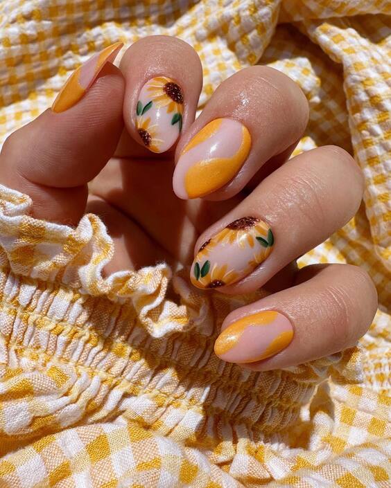 21 Stunning Fall Sunflower Nail Designs for a Seasonal Refresh