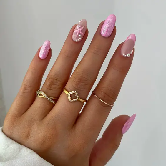 20 Elegant Light Nail Colors: Designs, Tips, and Seasonal Styles