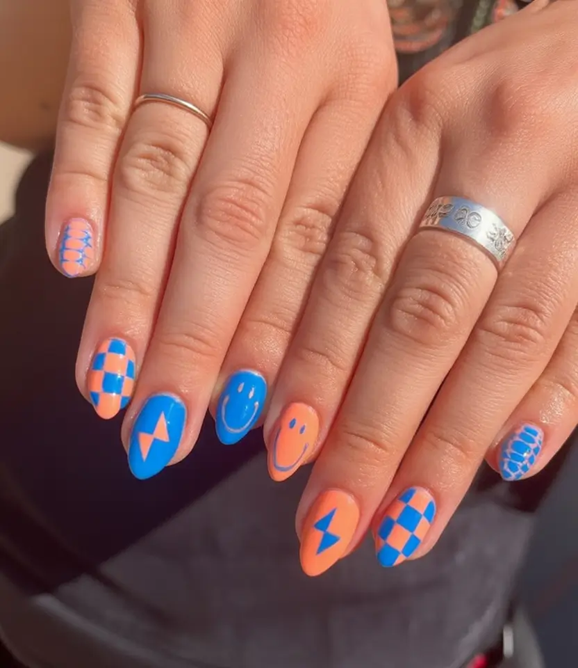 Cute Nails for a Perfect 2025 Summer Checkerboard Bolt Pop in Blue & Peach
