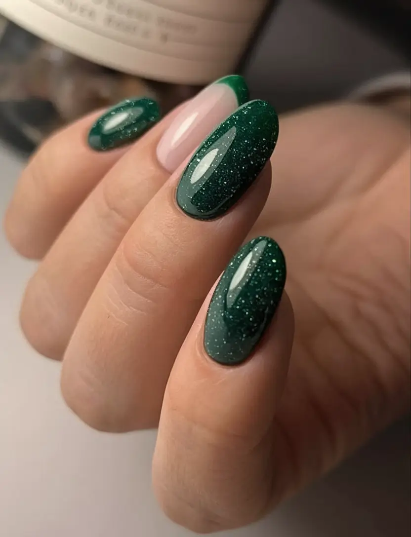 Green Summer Nails for 2025 Days Emerald Galaxy Sparkle