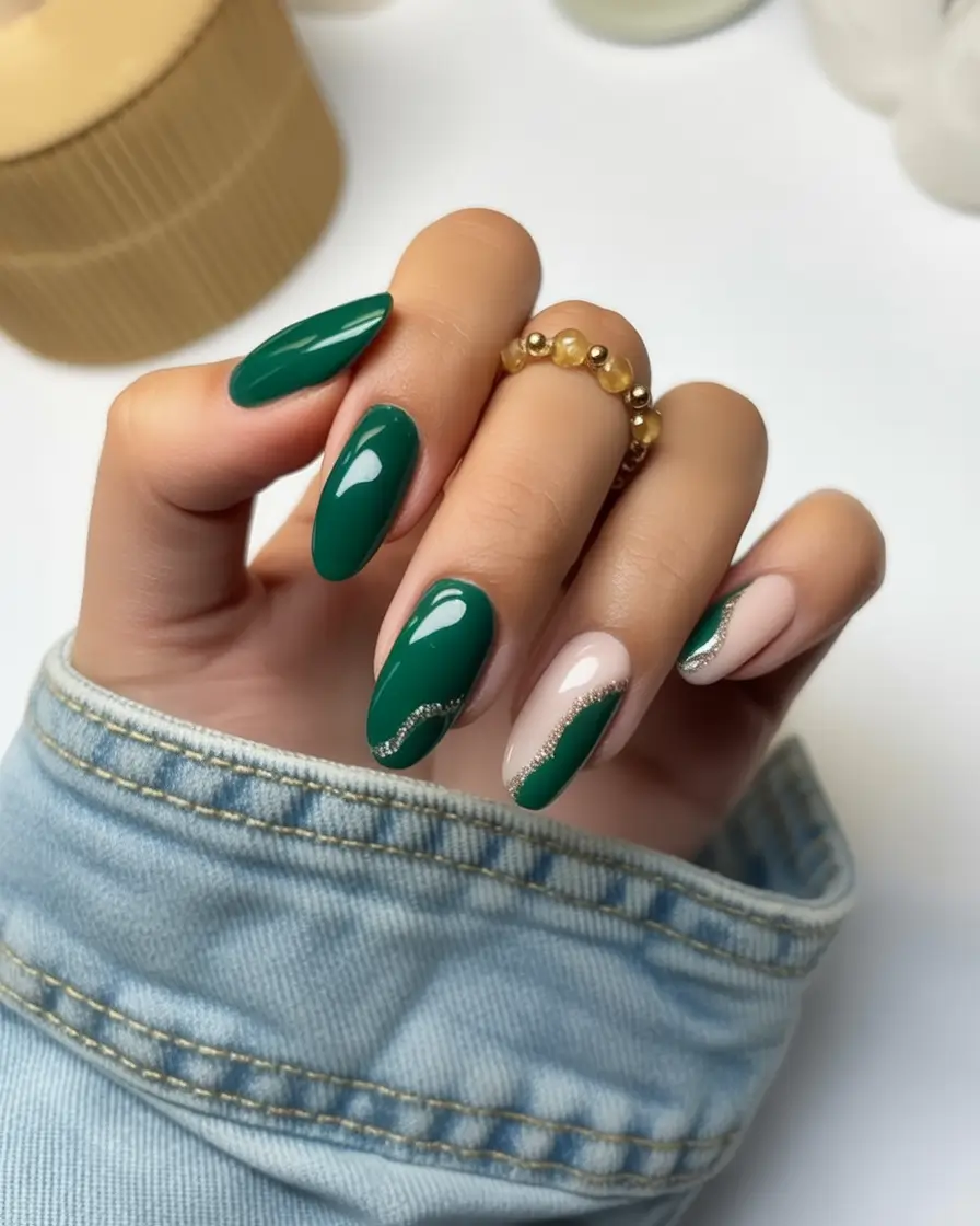 Green Summer Nails for 2025 Days Emerald Swirl Luxe