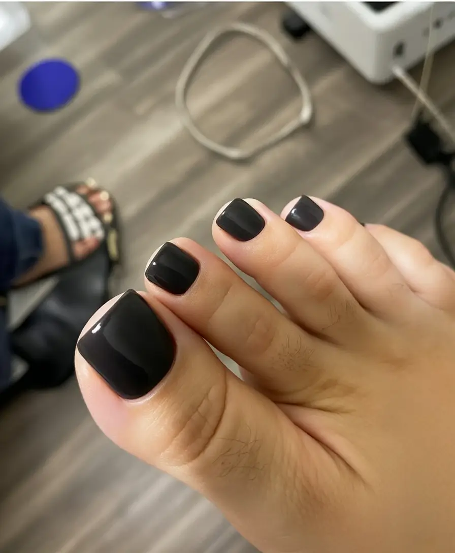 June 2025 Toes with Style Classic Noir Chic