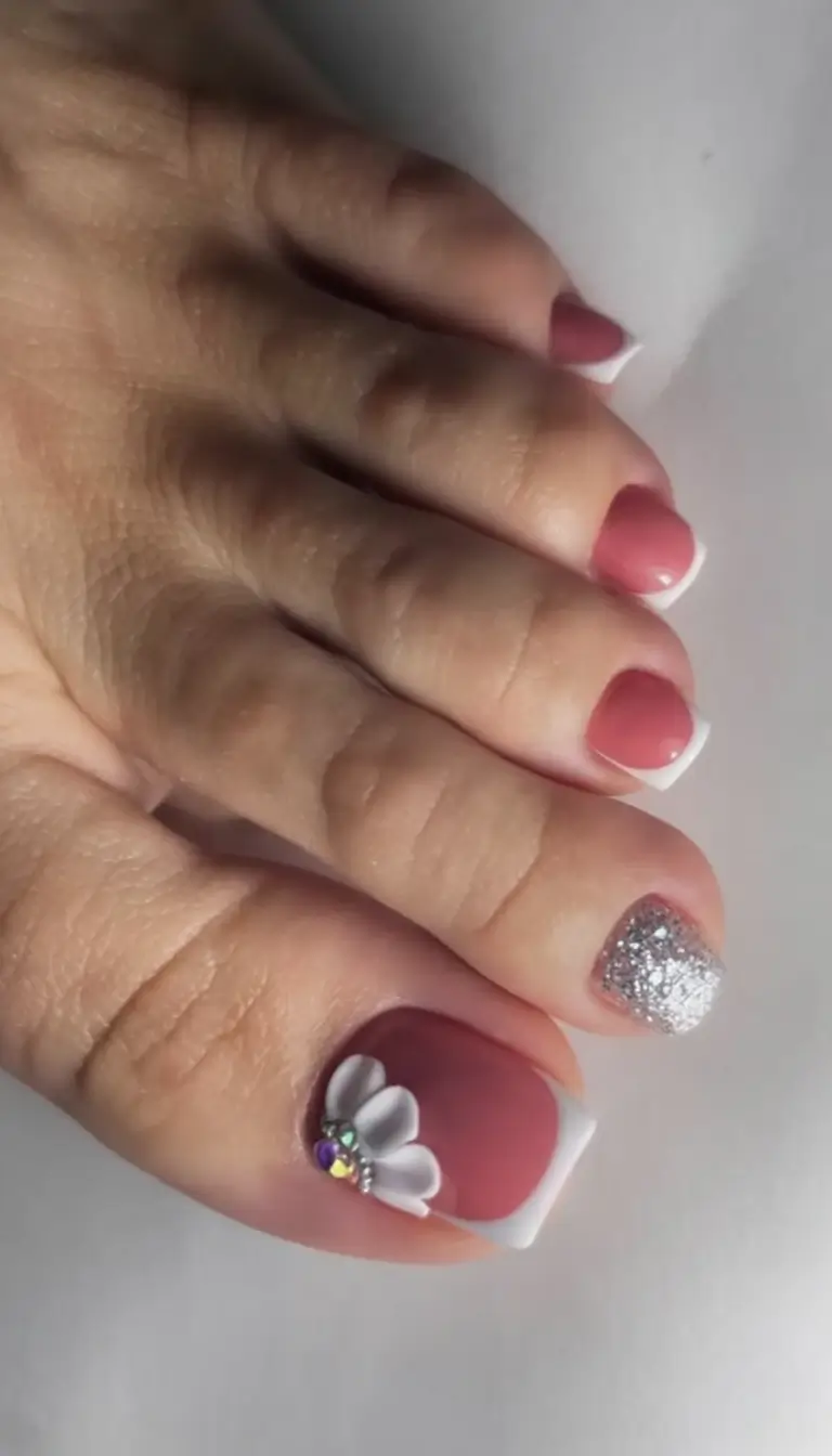 June 2025 Toes with Style Petal-Tipped Summer Bloom
