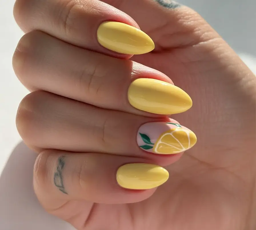 Lemon Nail Vibes for Summer 2025 Short Lemon Drop Simplicity