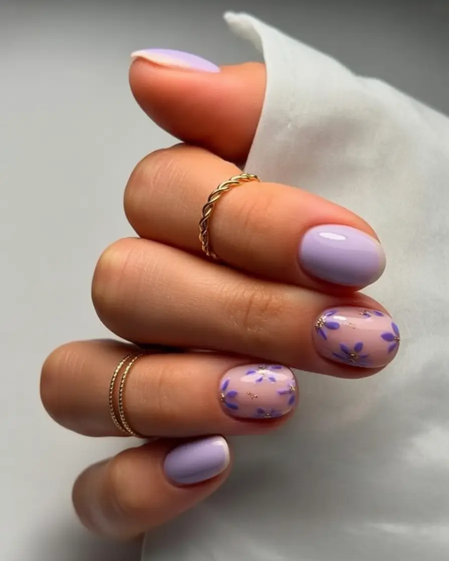 Oval Nail Looks for Summer 2025 Soft Lavender Florals for Daydream Days