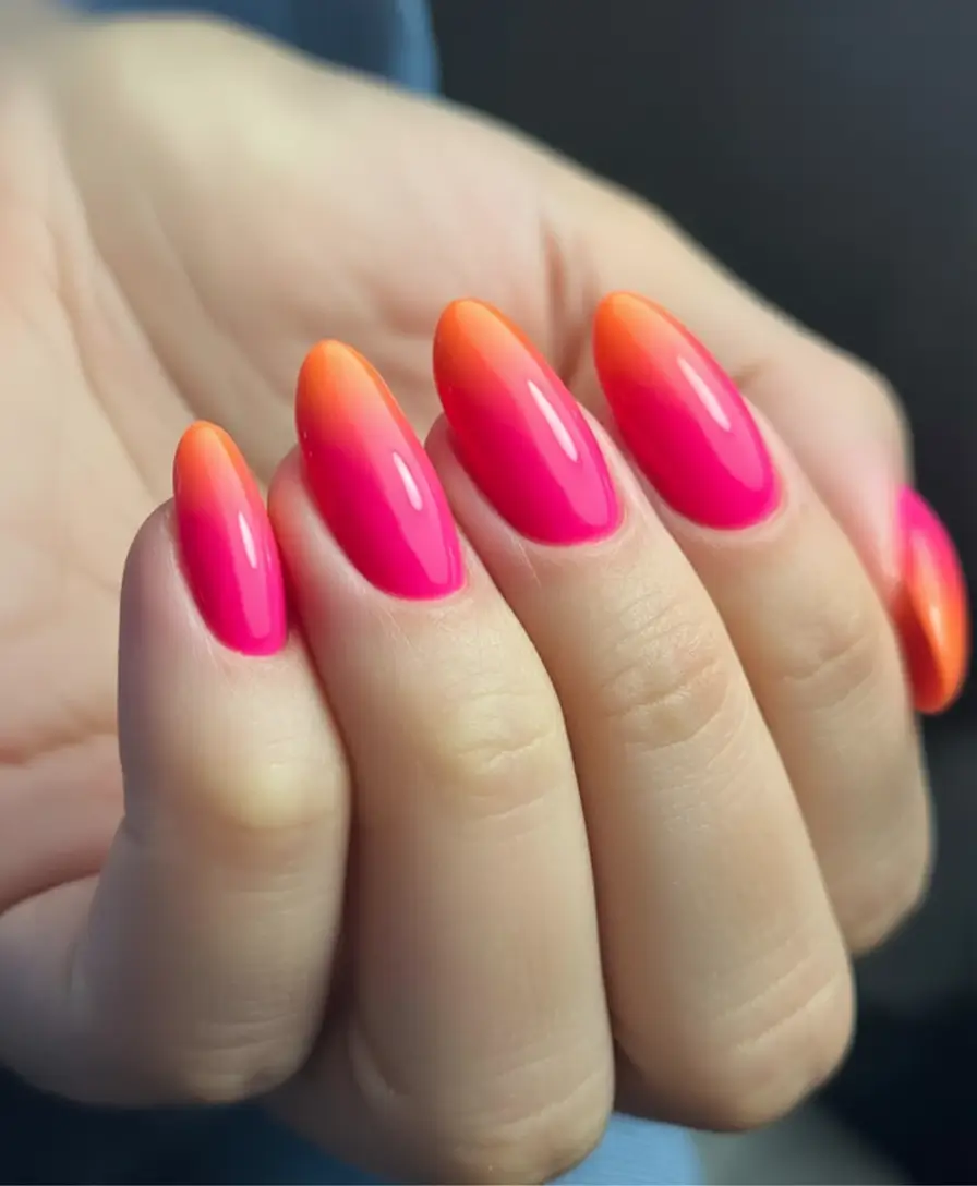Simple Nails for a Chill 2025 Summer Tangerine Sunset Ombre