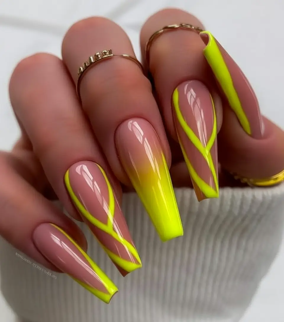 Summer 2025 Nail Designs to Try Yellow Fade And Abstract Lined Art