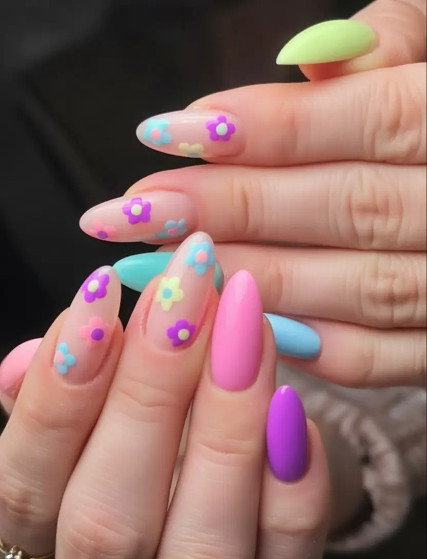 Vacation Nails Perfect for 2025 Floral Mix for a European Summer