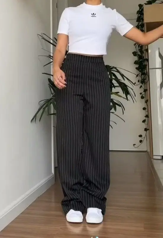 back to school outfits for teens ideas 2025 Sporty Stripe Cool Girl