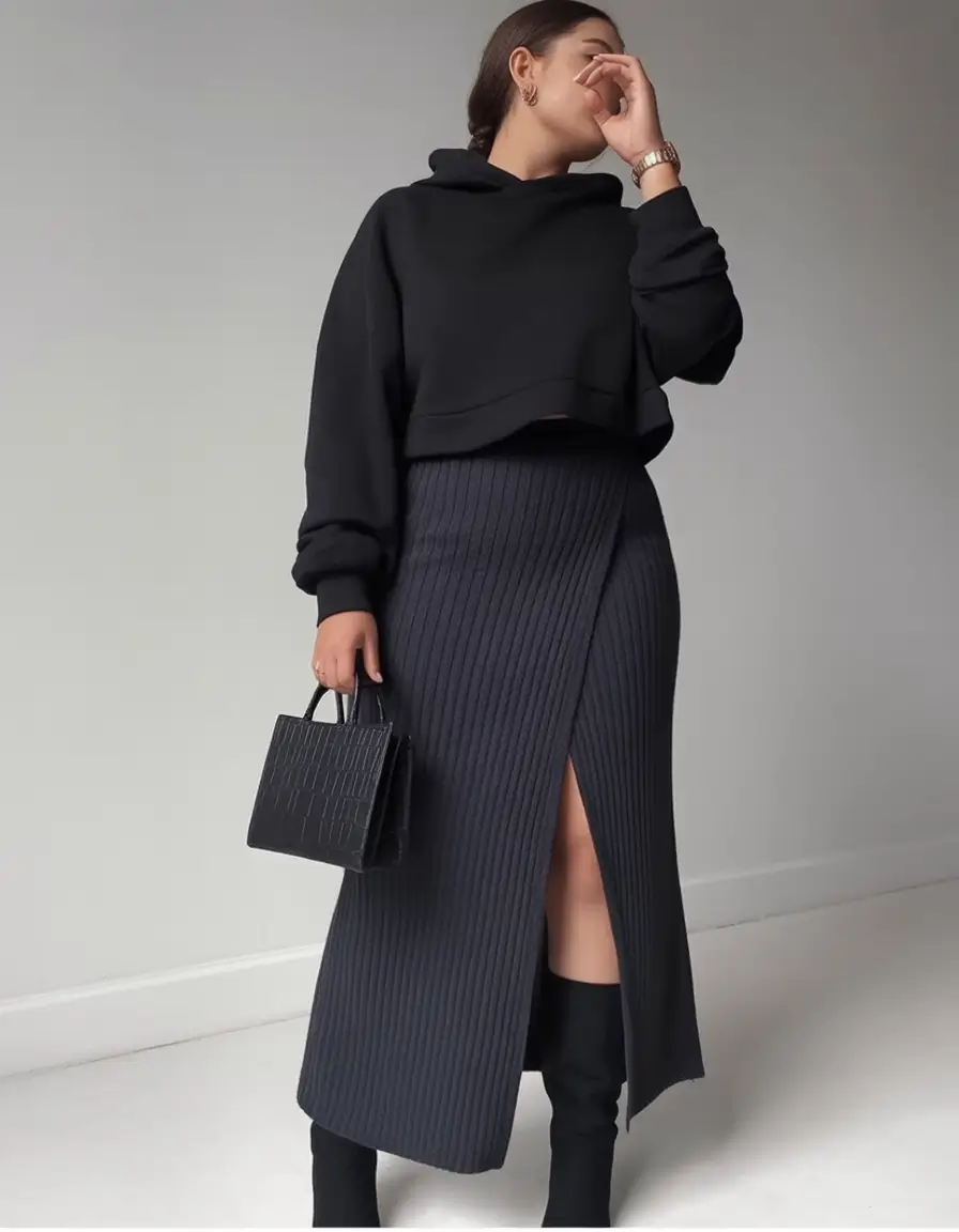 2025 Fall outfits Trends for Plus Size Women Textured Monochrome With a Modern Twist