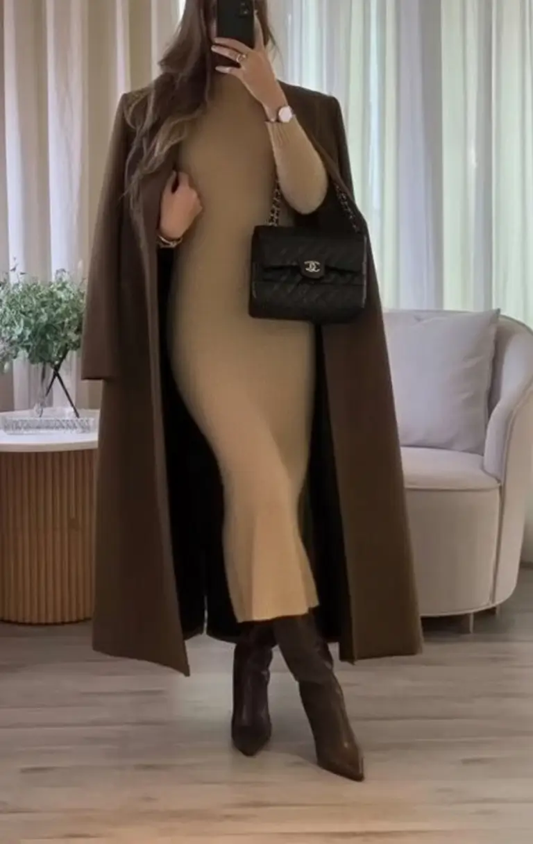 Warm Fall outfits Inspiration 2025 Minimal Luxe in Mocha and Camel